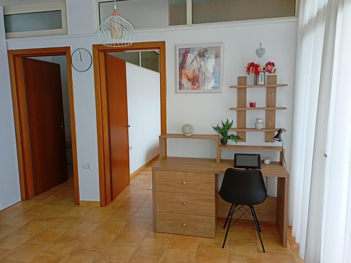Apartman Dagmar ドゥラス エクステリア 写真