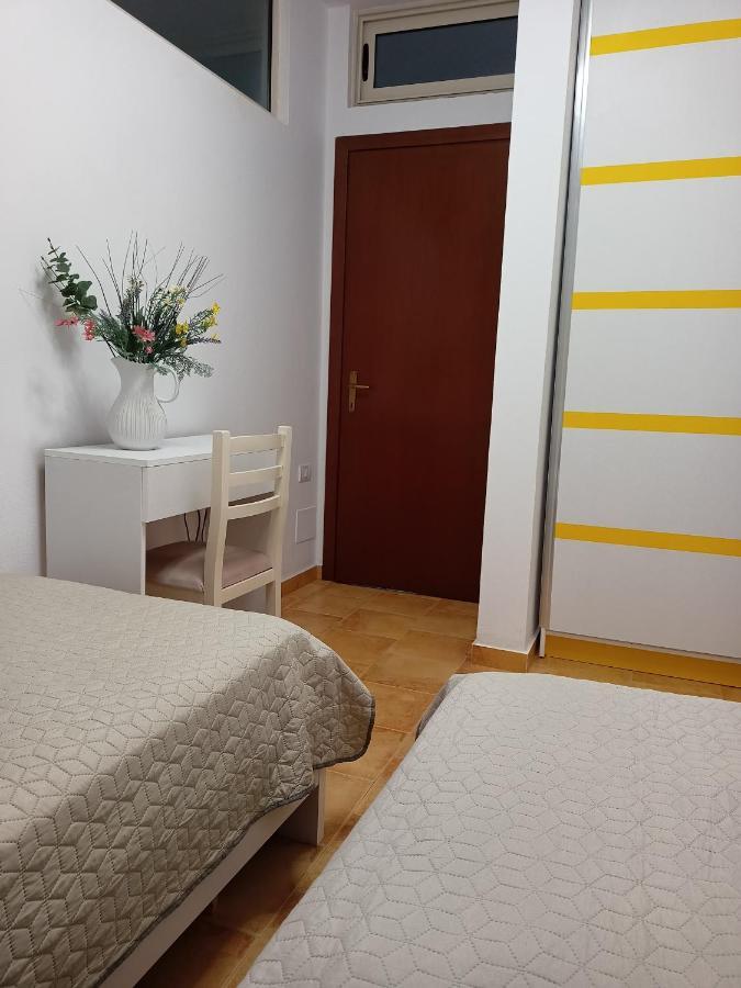 Apartman Dagmar ドゥラス エクステリア 写真